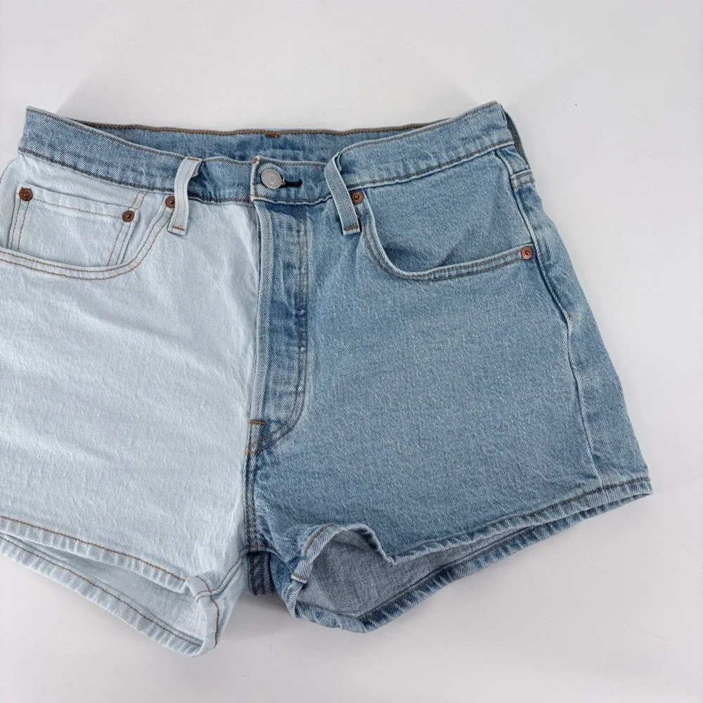 LEVI’S Women's 501 High Rise Two Tone Straight Denim
Jean Shorts - Picture 6 of 12